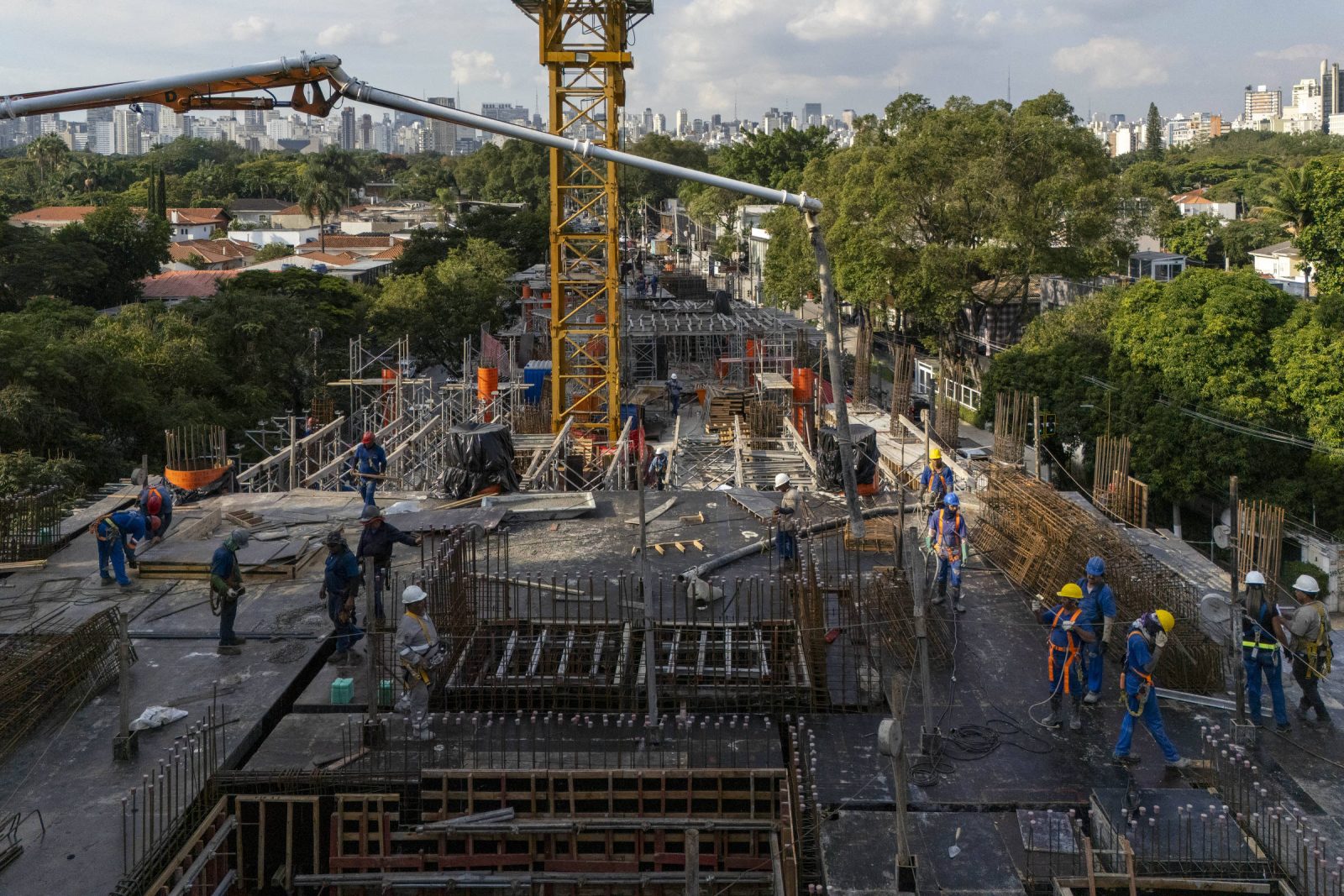 Justiça de SP derruba decreto de Nunes que flexibilizava barulho em obras da capital