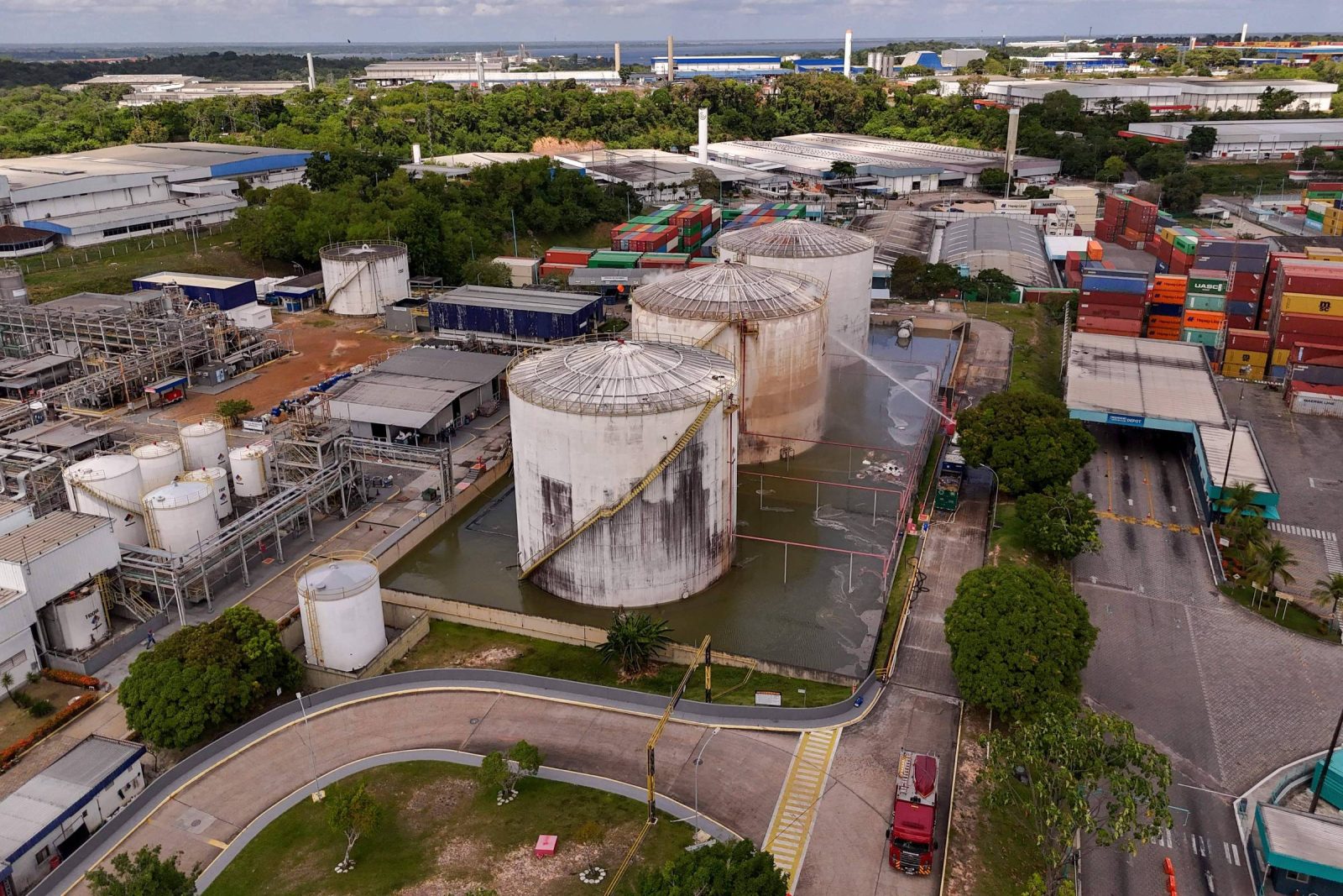 Prefeitura de Manaus multa empresa em R$ 10 milhões por vazamento químico