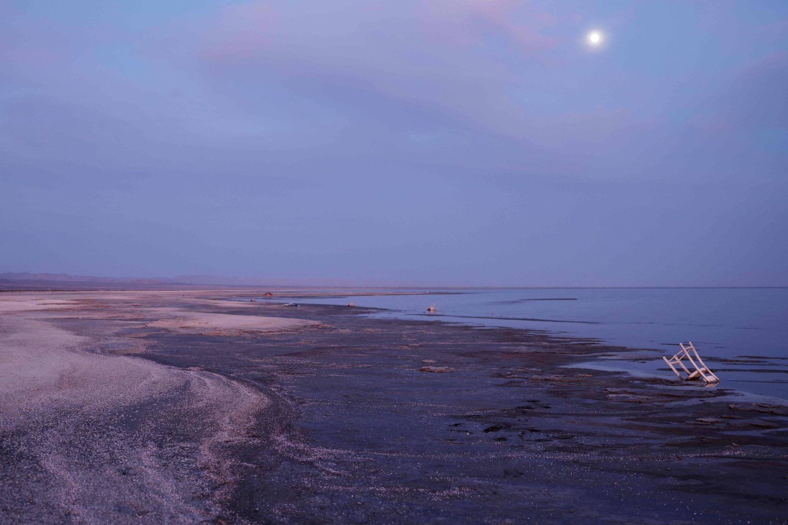 Salton, o maior lago da Califórnia, está encolhendo
